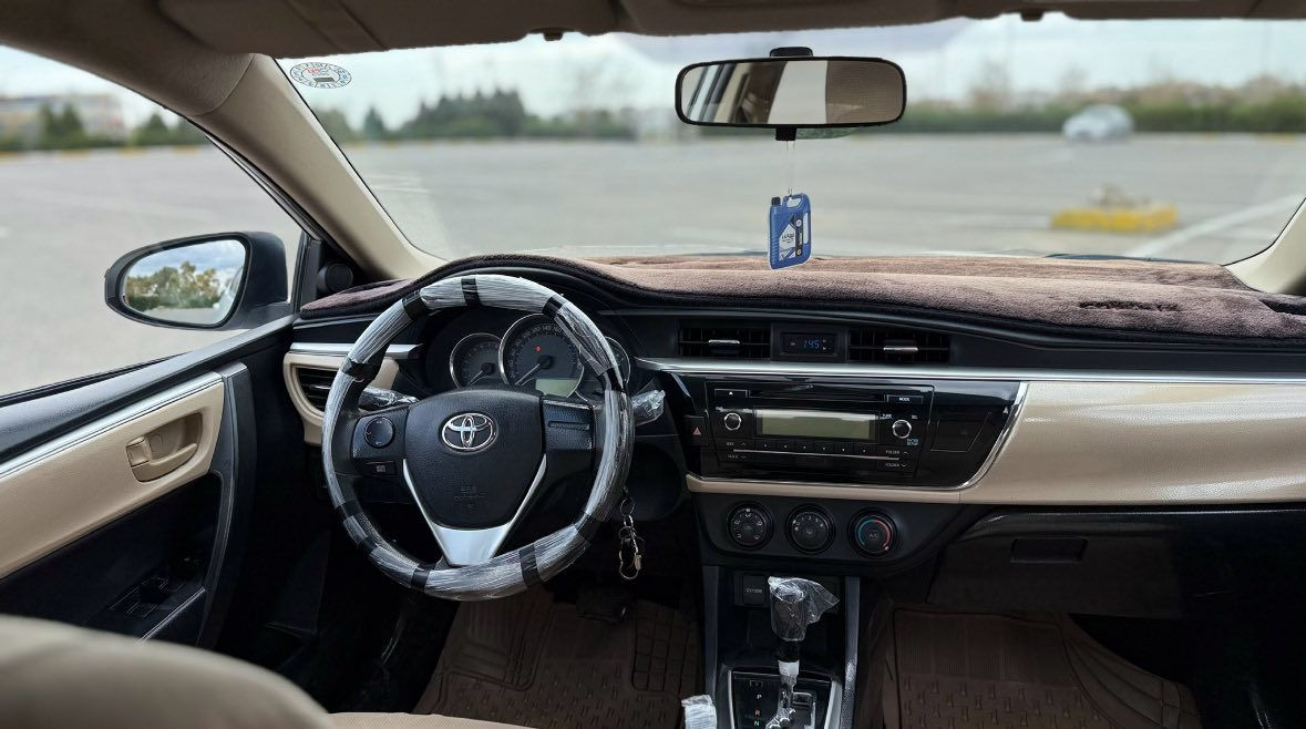 سەیارەی Toyota کڕۆلا مودیل 2014 بۆ فرۆشتن
• مەکینە 2.0 (گەورە)
 • سەیارەکە زۆر خاوێنە بە پێی تەمەنی
 • تەنها یەک بست ساردەکوتی زۆر بچووک لە جاملغی پێشەوە لای شۆفێر هەیە
 • تەزرەیەکی زۆر بچووک هەیە
 • سەیارەکە بە ناوی خۆمانە
 • سەنەوی بەسەرچووە
 • ڕۆیشتن: 148000 کم

📞 پەیوەندی:
***********
***********

⸻

🔹 العربية

سيارة تويوتا كورولا موديل 2014 للبيع
 • محرك 2.0 (كبير)
 • السيارة نظيفة جداً بالنسبة لعمرها
 • يوجد خدش بسيط جداً في الزجاج الأمامي جهة السائق
 • ضربة خفيفة وصغيرة جداً
 • السيارة مسجلة باسمنا
 • السنوية منتهية
 • الممشى: 148000 كم

📞 للتواصل:
***********
***********

