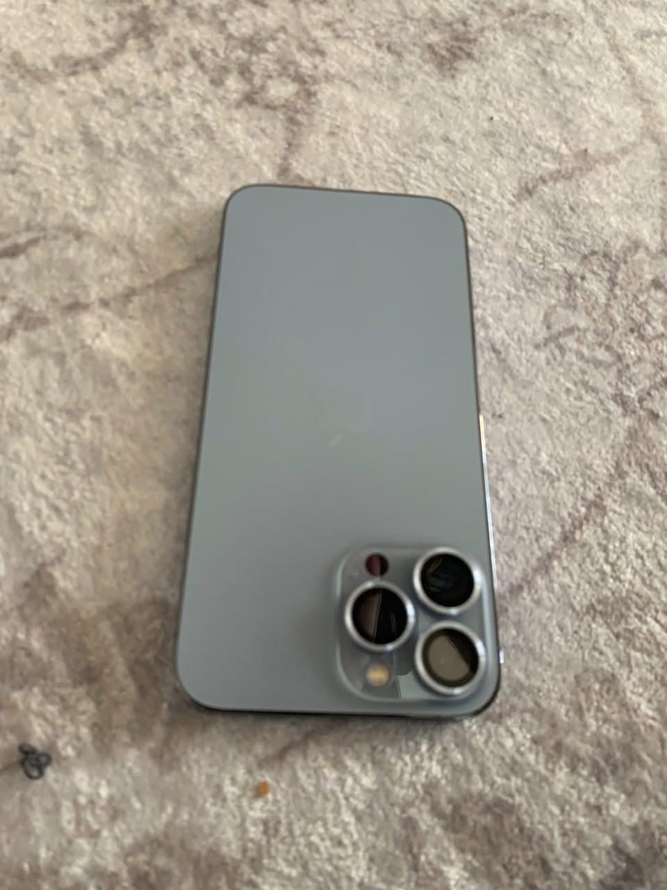 iPhone 13 promax
128 GB
1 sim 
LL/A
Battey 88 🔋 
ژم***********                                  لۆک هەوا نادات بە          زەمان بیلادی هەمو شتی  
شوێن :هەولێر
