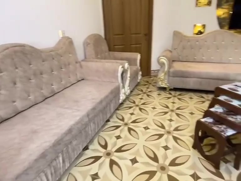 السلام عليكم
تخم قنفات 5قطع للبيع شراي خابر رقم *********** عنوان كركوك
