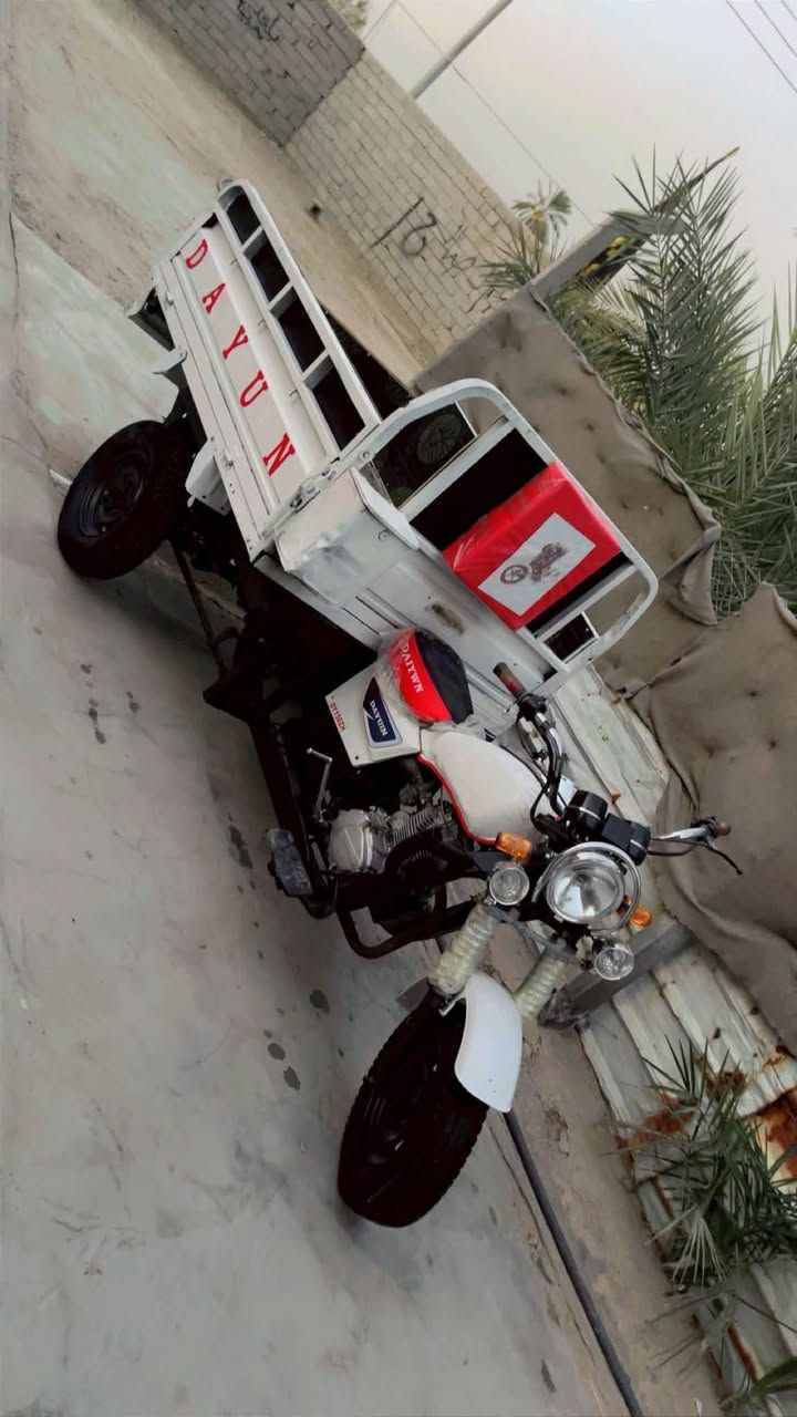 ستوته للبيع موديل 11 اوراق اصولي وكيل وكيل الستوته جاهزه علئ اخير حبايه واحلئ من الصور السعر 1400 ومجاله حيل بسيط المريضه اطلع كبل مكاني سوق الشيوخ كرمة بني سعيد للاستفسار***********
