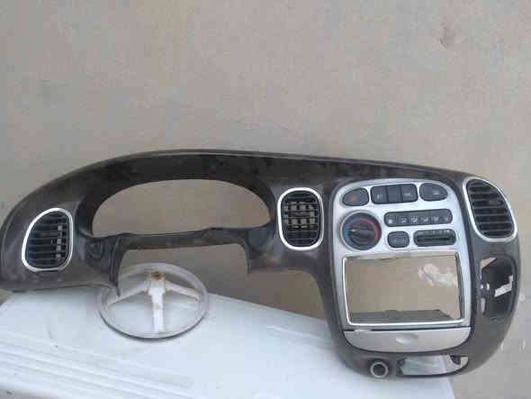 السلام عليكم 
غراض ستاركس ٢٠٠٧ بس بالصورة نظيف حاوية  
السعر خاص 
استفسار *********** و***********
