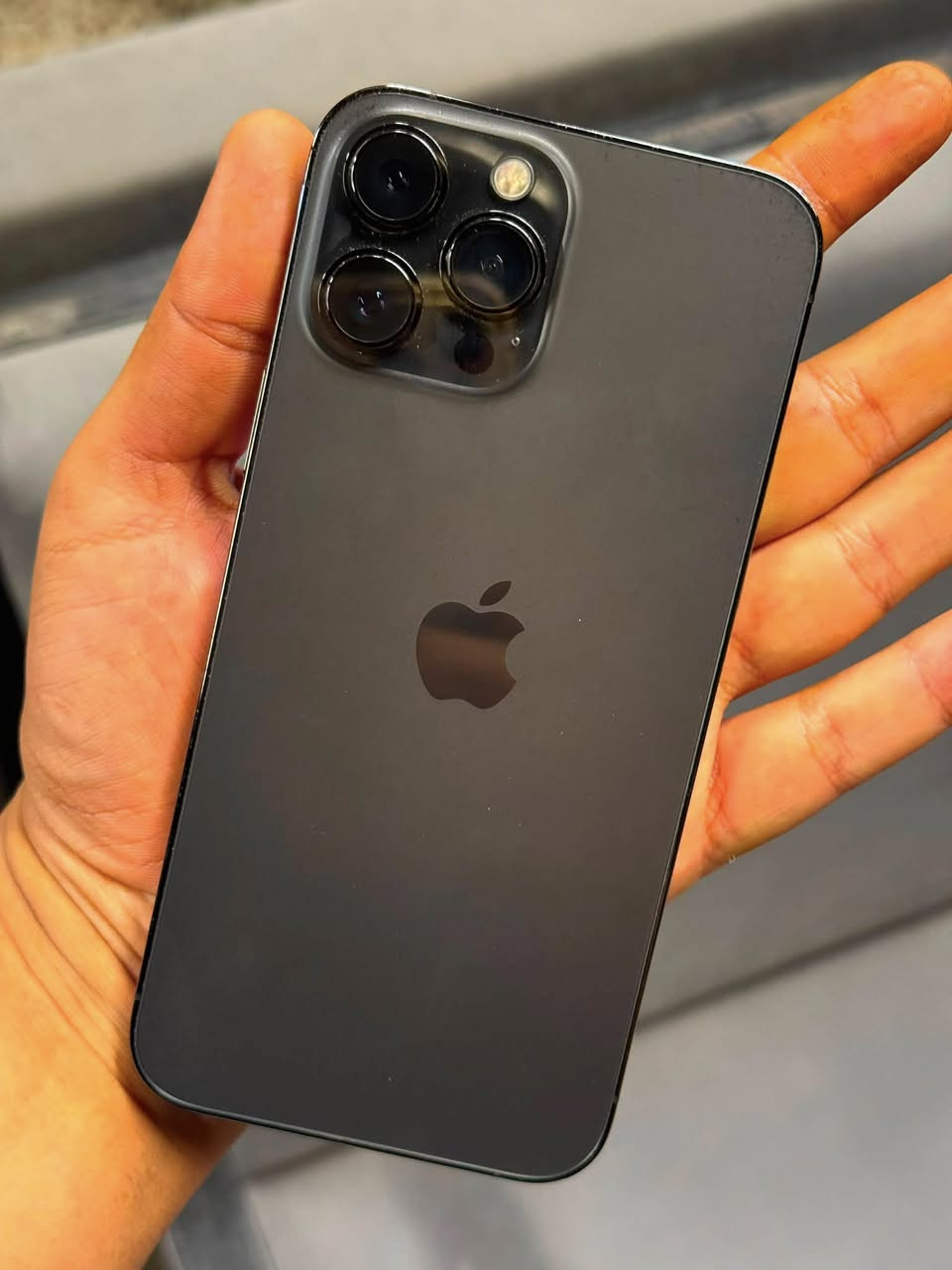 ايفون 13pro max
بطاريه 🔋82
نموذج M
امريكي AA
الجهاز نضيف كلش 
لون اسود 
مكفول من كلشي ممفتوح ابد 
السعر 725 
المكان نجف 
الرقم :***********
