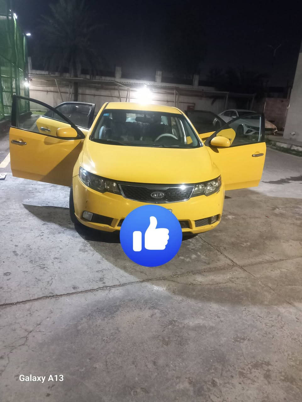 السلام عليكم سياره فروتي مديل 2013 
*********** تصال صاحب السيارة  السعر السياره 95 وبيها مجال  تفصيل السياره بل فديو
