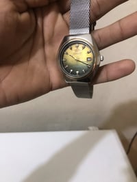 ساعه اوينت (نصب ) نضيفه كلش وشغل مضبوط ب٦٥ الف ٠٧٧٣١١٣١١٠٦