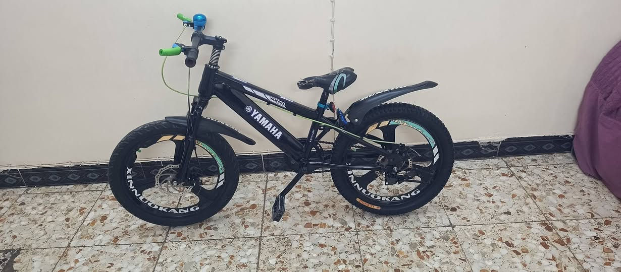 باسكل البيع السعر 60الف قفل  عنوان البيع الرساله ثانيه شارع ضغط قرب سواق تفاحه ***********
