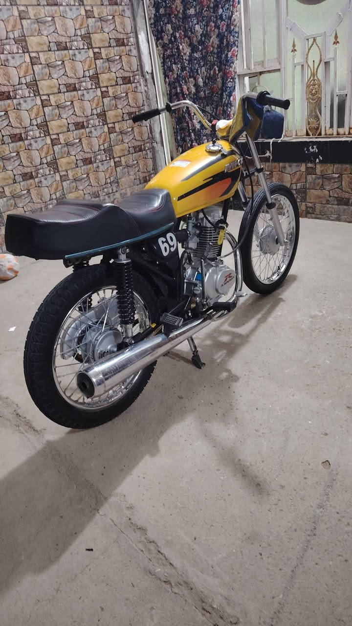 تعمير كله اصلي 25 صار شهر من معمره للبيع السعر 750وبيه مجال حك الجيه المكان كربلاء طوريج الاتصأل بألرقم ***********
