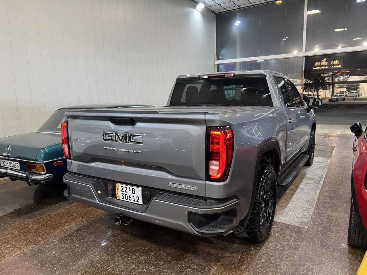 GMC SIERRA ELEVATION 

موديل: 2024
وارد: امريكي 
رؤيشتن: 57,000مايل
نرخ: 31,000$
مؤبايل📞: ***********
***********
ناونيشان:هةولير _معرض هاشم للسيارات 
شةقامي ١٠٠م بةرامبةر دائيرةي گمرگ سيارات

‏HASHM_FOR_CARS___هاشم للسيارات 

موديل: 2024
وارد: امريكي 
ماشي: 57,000مايل
السعر: 31,000$
تلفون📞: ***********
***********
العنوان:اربيل _معرض هاشم للسيارات 
شارع ١٠٠م مقابل دائرة كمرك سيارات 

‏HASHM_FOR_CARS___هاشم للسيارات
