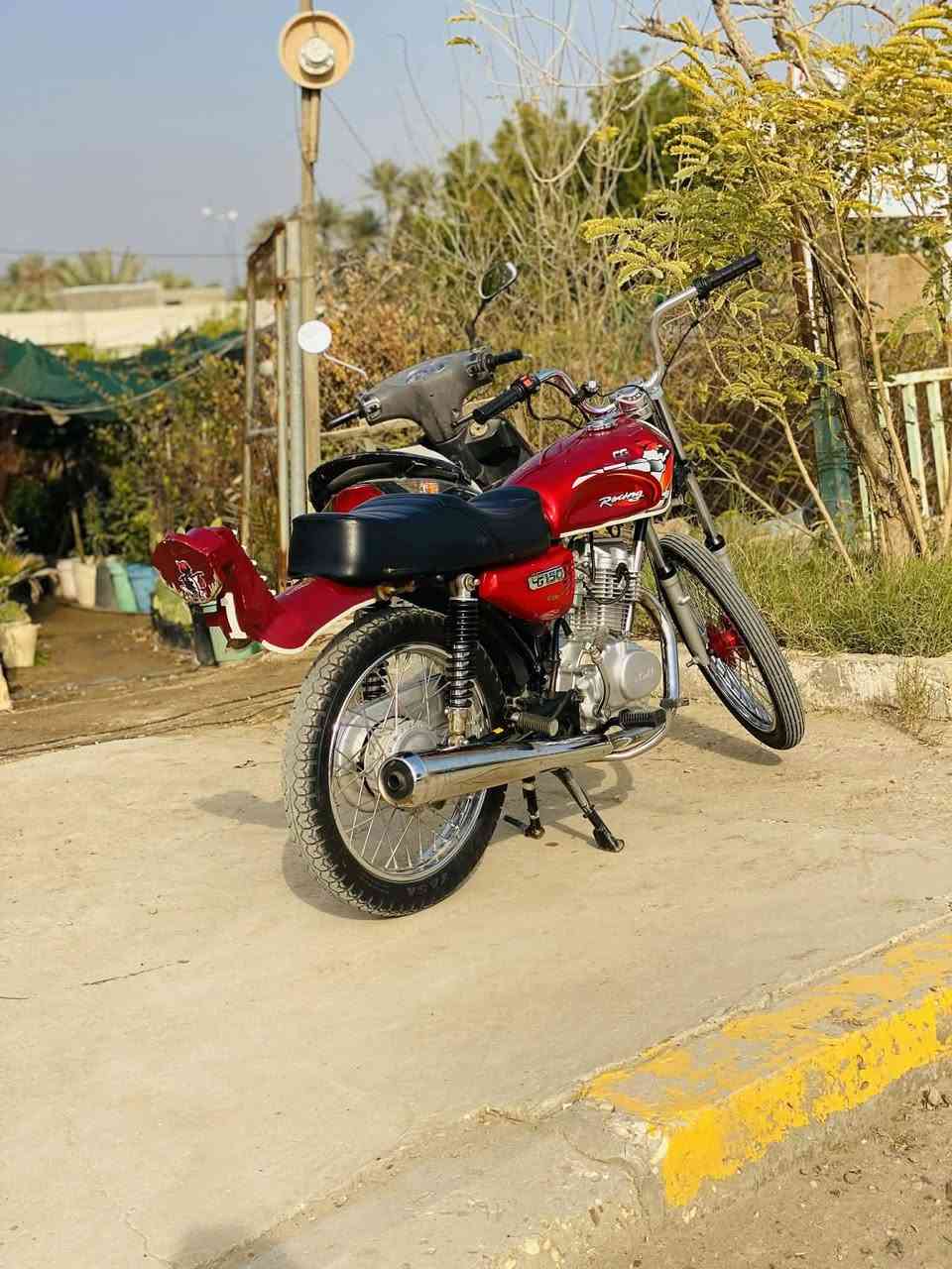 نامه  شلامجه شاصي  اصولي 7 أوراق تعميره 2026 الدراجه جاهزه مابيهه نقص سعر 800 وبيهه مجال  رقم صاحب الدراجه ***********
