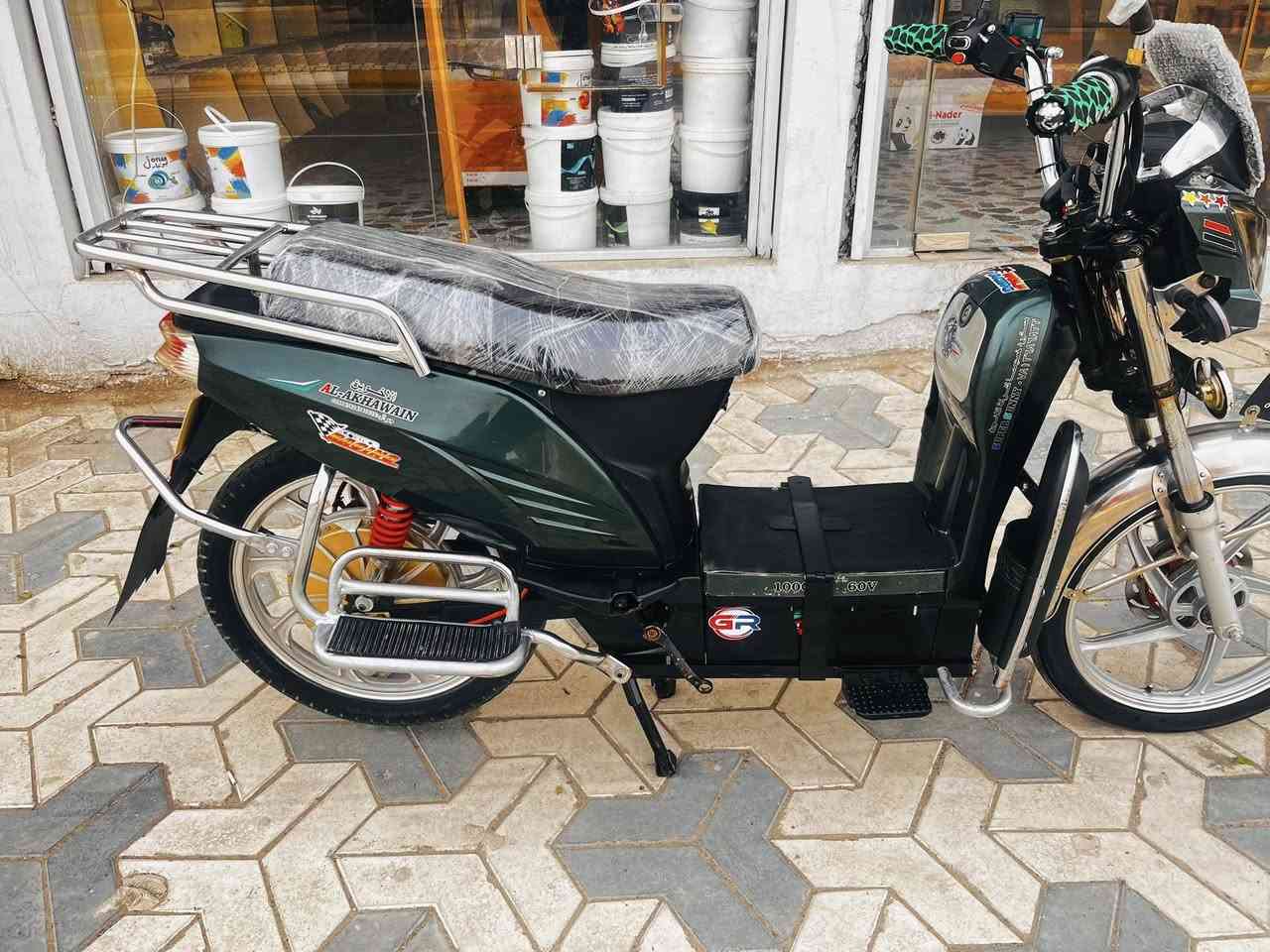 السلام عليكم دراجة شحن هارلي موديل 24 بطاريات على الفحص
جهاز إنذار تشغيل عن بعد لايت عالي ناصي 

شاحنة جديدة موطور نضيف وعلى الفحص 

مكاني فلوجة شارع ستين قرب صيدلية ضوء القمر 

السعر 470 وبي مجال للشراي 

***********
