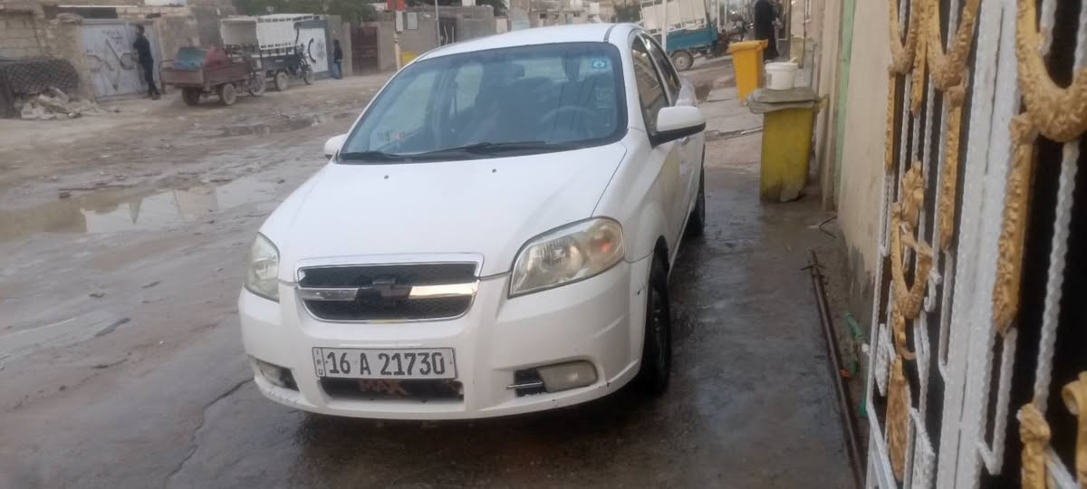 للبيع افيو موديل 2010 باسمي رقم انجليزي سنويه ما ساقطه تبريد ثلج  رقم الهاتف ***********
