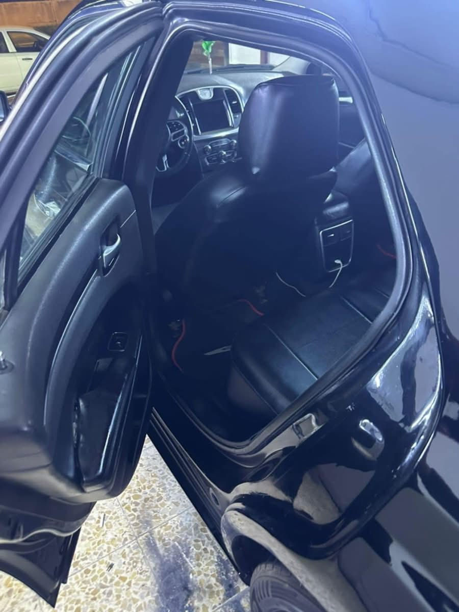 يالله
بيع او مراوس
سلام عليكم شبابنه الطيبه
اوباما  اصل اصل 2018 C300
موصفات
كير ماوس
كشنات كهرباء
شاشه كأمره حساسات
مكينه 6 سلندر 3600 مكفوله مكينتها
كير حداديه تخم تاير جديد 
تبريد شغال ثلج
ويل كب كروم 
رقم أربيل بأسم عربي جيراني
سياره بجم كبس بدون ايرباكات
بيها جاملغ خلفي وجنطه 
بدون ايرباك
كامله من كلشي بدون اي نقص 
عنوان كربلاء 
تعجبك سياره تفضل خاص
***********
