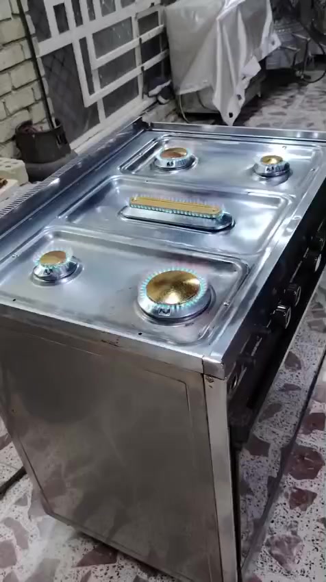 *********** واتساب ورشه الصيانه التنضيم الطباخات الحديثه والقديمه
