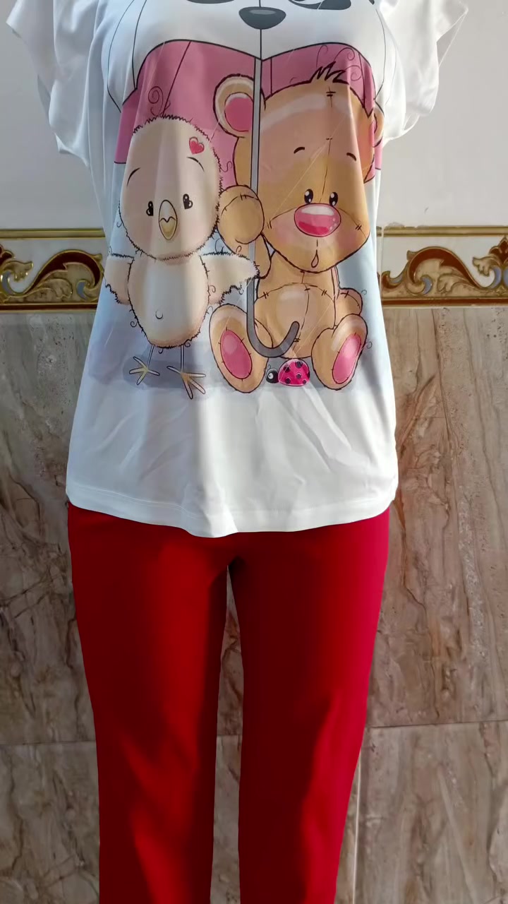 تشيرت نسائي أبيض بطبعات مميزة مع بنطرون أنيق ✨

💰 سعر الطقم: 8
الكمية محدودة 
🚚 يوجد توصيل لجميع المحافظات
#ملابس_نسائية
#طقم_نسائي
#تشيرت_نسائي
#بنطرون_نسائي
#موضة
#ازياء_نسائية
#ملابس_ترند
#توصيل_لجميع_المحافظات


**إذا كنت صاحب هذا الإعلان وتريد حذفه لأي سبب، رجاءا أرسل رسالة إلى الدعم الفني**