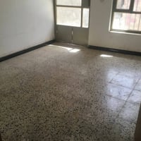 بيت استثمار او سكن للبيع المساحه ١٠٧م الواجهه /٨م ونزال/١٣م القطعه مشي...