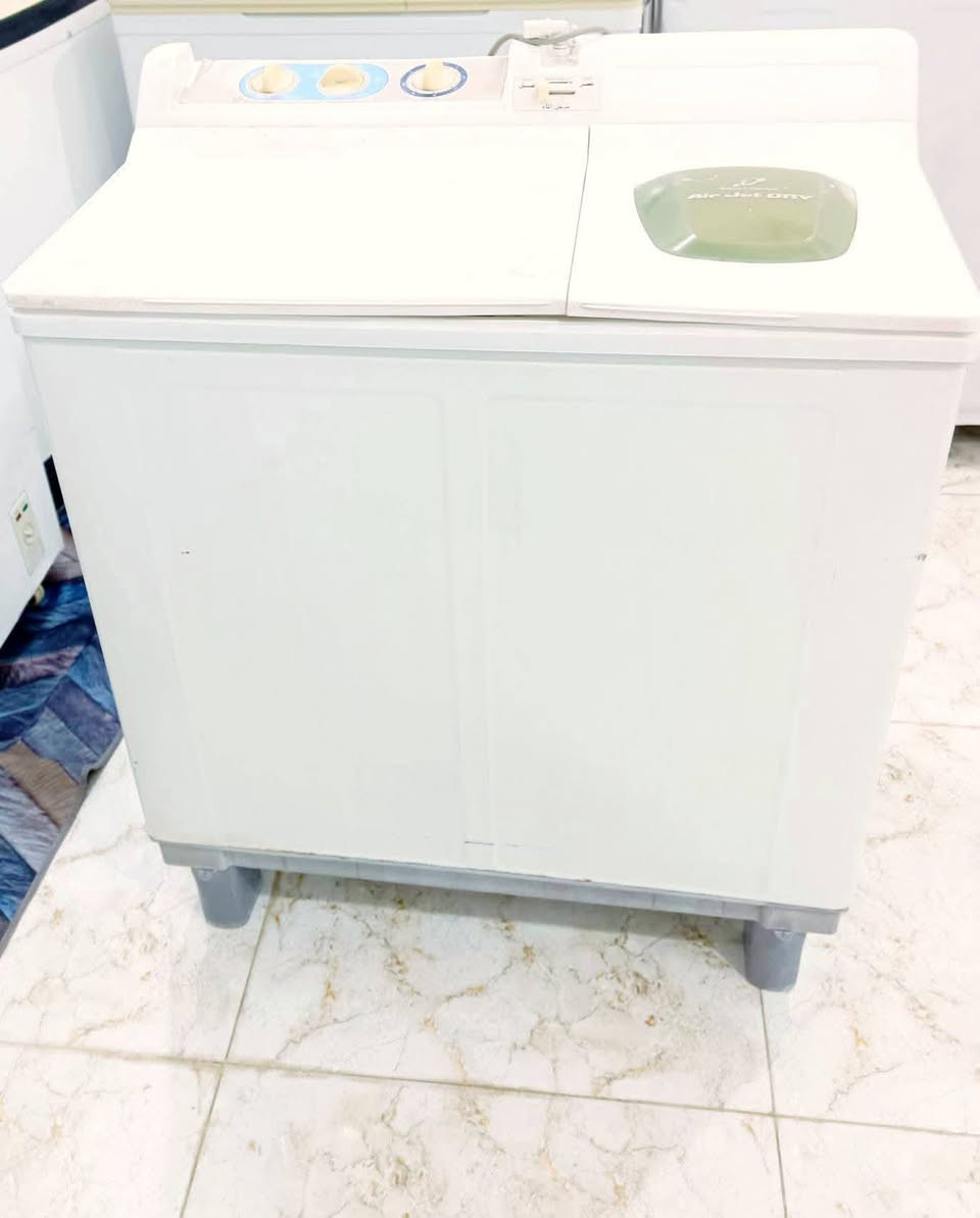 السلام عليكم
يالله اللهم صلي على محمد وآل محمد 

_غسالات هيتاشي ياباني وبقيه الشركات  
_غسالات اطفال توشيبا بلكارتون 
 _للاستفسار /مراسله خاص او اتصال على الرقم
الرقم/***********
