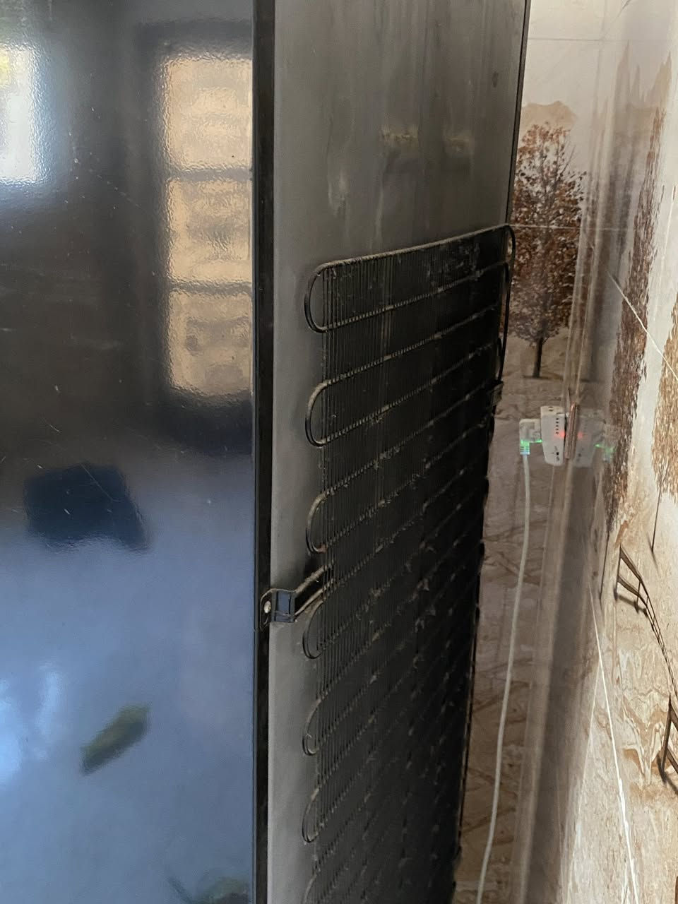 ثلاجة Vistel درجة اولى ومداخلة اي تصليح لون مميز واي عيب مابيها شغالة وبرودتها تخبل
مستعجل ع بيعتها حيل 
السعر ٢٥٠ الف 
***********
