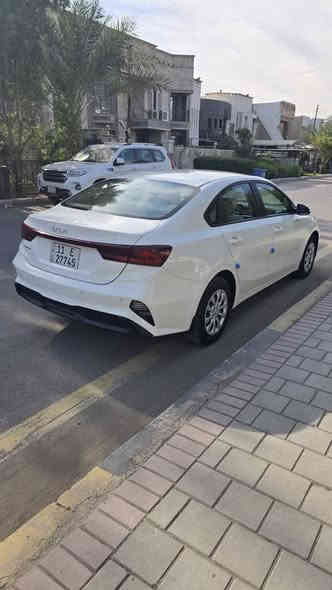 سلام عليكم  سيراتو 24 محرك 2000 
السياره كفاااله عاامه من كل شي بعدها بحالة الشركه ماشيه 30  الف 
السعر 184 ورقه 
رقم بغداد دولي
مكاني بغداد 
للتواصل *********** بغداد
