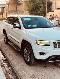 وبركاته جيب 2011 بغداد اصل  السياره فول الفول الأخير ماااكدر اذكرهن  ا...