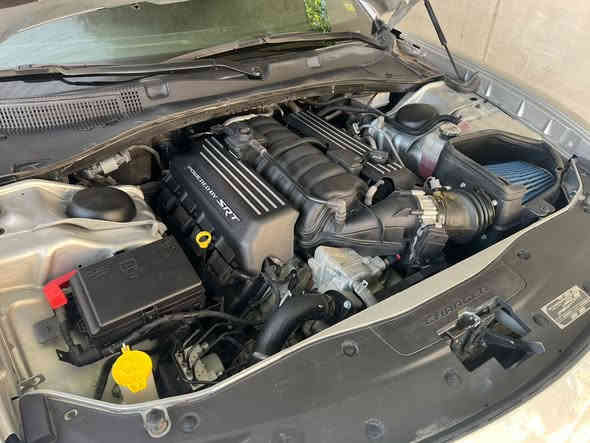 جارجر
٢٣ موديل
اصل دايتونا ٦٤٠٠
سياره بيه جاملغ وجنطه فقط
بجم كبس
بدون ايرباك 
سياره كارتون
ماشيه ٨ الف زيرو ريحه شركه بيه 
لا داخله استعراض ولا كذا طابكه بل بيت بس رقمته 
ستوك لا ملعوب بيه ولا كذا
مكانه العطيفيه
للاستفسار 
*********** واتس
