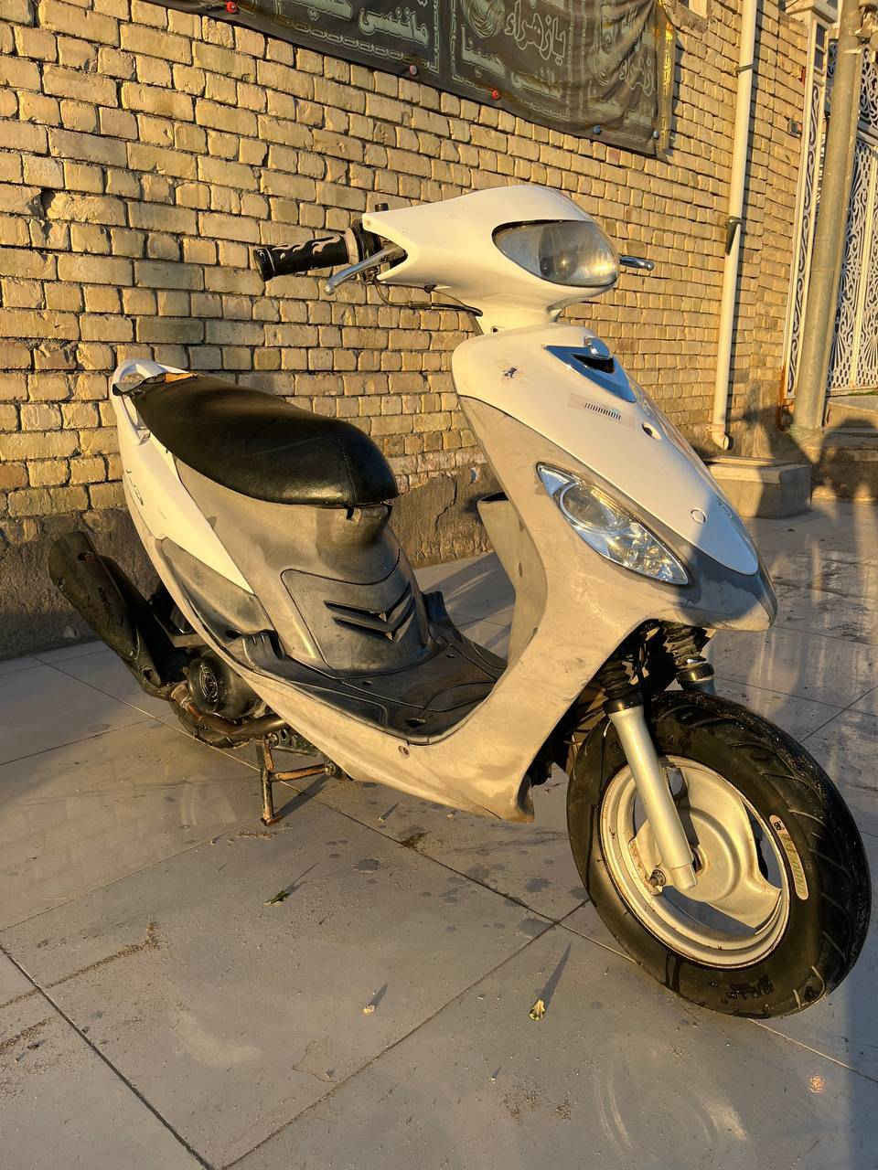 سلام عليكم ماكس منغولي للبيع دراجه كله علاه البلاد كهربائية عوزه ربط دراجه ما مفتوحه بوشه بلاديه 
رقم ***********
سعر 650وبيه مجال
