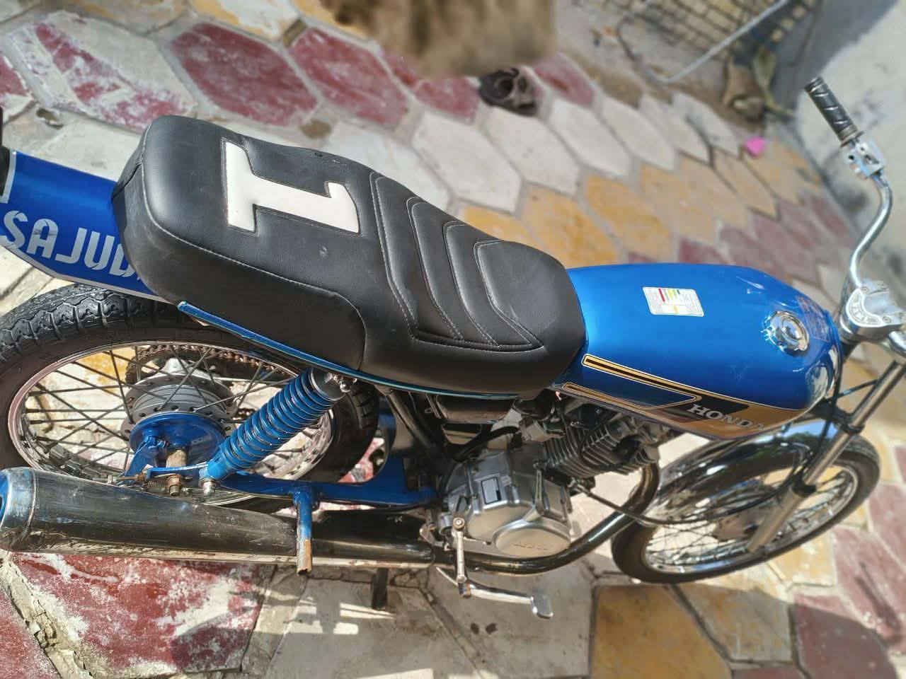 للبيع اومراوس بماكس تعمير ٢٥ كلك محرك بلجيس مامفتوح بدون سبايدر 450 ناصريه مركز
لحد يراسلني هذا راعي الدراجه كروري الحسناوي


**إذا كنت صاحب هذا الإعلان وتريد حذفه لأي سبب، رجاءا أرسل رسالة إلى الدعم الفني**