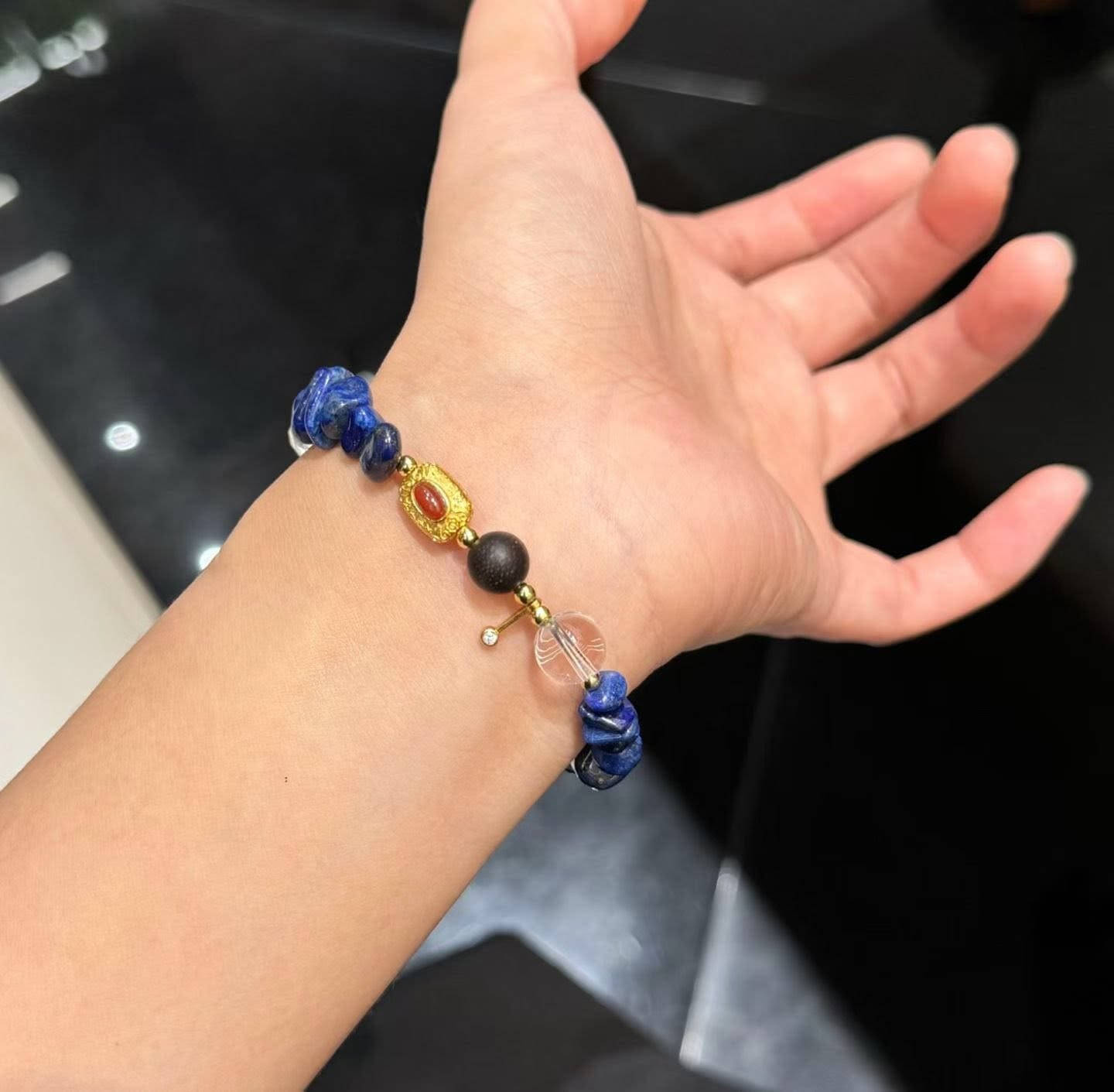 Southern Dream

Amidst the hustle and bustle of daily life, you need a boost of energy drawn from the very depths of the earth. This bracelet—crafted from Lapis Lazuli, Clear Quartz, and Black Kyara Agarwood—seamlessly blends the spiritual essence of these three elements:

🔹 **Lapis Lazuli** — As deep and profound as the night sky, it awakens your inner wisdom and intuition, empowering you to express yourself with clarity and make confident decisions in both your professional and creative endeavors.
🔹 **Clear Quartz** — A messenger of light, it purifies your energy field and amplifies the frequencies of other crystals, restoring clarity to your thoughts and attracting positive vibrations.
🔹 **Black Kyara Agarwood** — The spiritual essence of rare woods; its subtle, grounding fragrance calms the mind and dispels negative energy, endowing you with deep inner stability and protection.

Woven together into a single strand, these three elements offer more than just aesthetic beauty for your wrist—they serve as a portable "sanctuary of serenity" that accompanies you wherever you go.

📿 每一顆均經天然篩選，手工穿製。讓手腕上的小宇宙，陪你從容應對世事起伏。

If you would like this subtle beauty to become your daily companion, write to me 
📩WhatsApp：8613308361107

Don't wait, because a bracelet like this will probably never appear again


**إذا كنت صاحب هذا الإعلان وتريد حذفه لأي سبب، رجاءا أرسل رسالة إلى الدعم الفني**