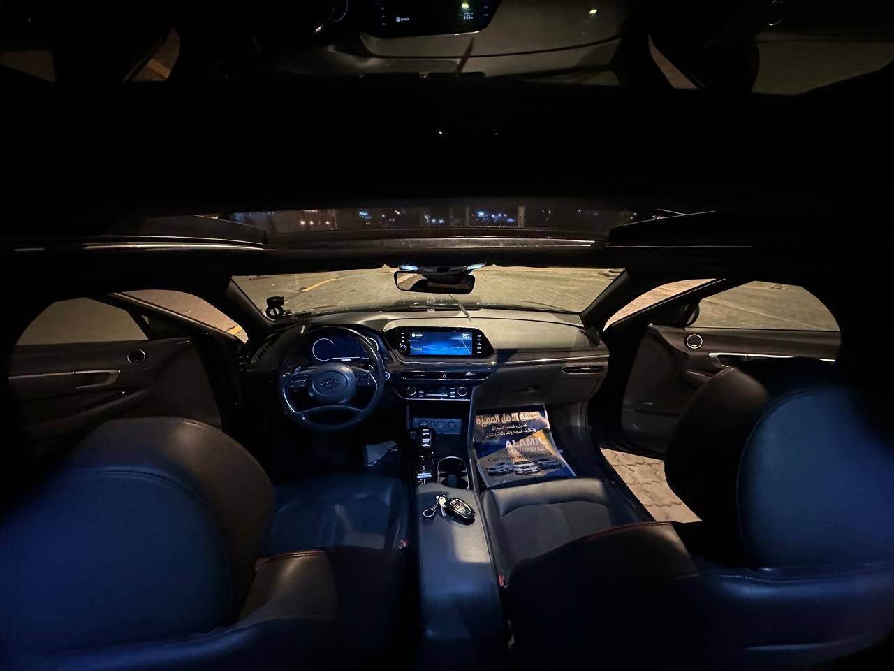 سلام عليكم من رخصة الأدمن المحترم سوناتا موديل ٢٢ رقم اربيل السياره فول مواصفات 1/1 اخر مواصفات مايجي اعلى بعد رادارات اماميه
رادارات جانبيه
رادارات خلفيه
توقف ذاتي
اذا تجي سياره بصفك مايفتح الباب يبهك
اذا تحرك وسياره جايه بصفك توكف ماتمشي 
نضام الخروج من المسار 
مقاعد تبريد
ستيرن تدفئه
كراسي كهرباء 
كراسي جلد وشاموا رصاصي مطرز احمر بلاد
شاشه جبيره
عينه شاشه 
نضام ابل كار بلي واندرويد 
نضام ملاحه متكامل 
مكينه 1600 تيربو شرط صاروخ 
بصمه 
بنوراما 
تشغيل عن بعد 
وبعد هواي مواصفات 
ضربته مدكر وبنيد 
رايده 165 وبيه مجال مكاني شط العرب الاكوات الثالثه
رقم الهاتف *********** البصرة, العراق
