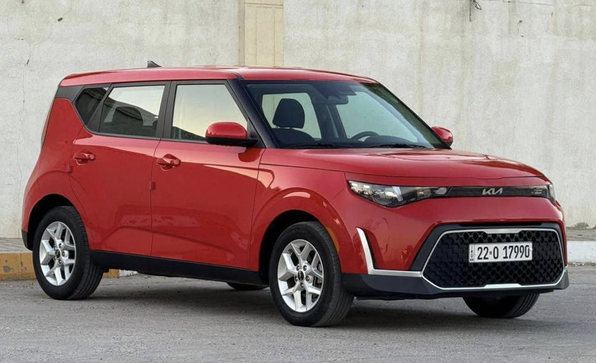 السلام عليكم
كيا صول  2023 مكفوله كفاله عامه شرط السونار 

السياره شبه الكلين ما بيه لا صبغ ولا بارد

ايرباكات مكفوله يعني مبيه ايرباك 

حجم المحرك 2000 دوش 4 سلندر

رقم اربيل بأسمي هزه وسنويه جدد 

عداد دجتل 

تشغيل سويج

شاشه 

كامرا  

تحكم استيرن 

تحديد مسار 

رادار امامي و جانبي

ماشيه 50 الف اجت من امريكا ماشيه 42 يعني مماشيه هنا شي قليل 

معروضه ب 162 وبيه مجال للشراي

اي استفسار الاتصال ***********

مكان السياره بغداد الجديده
