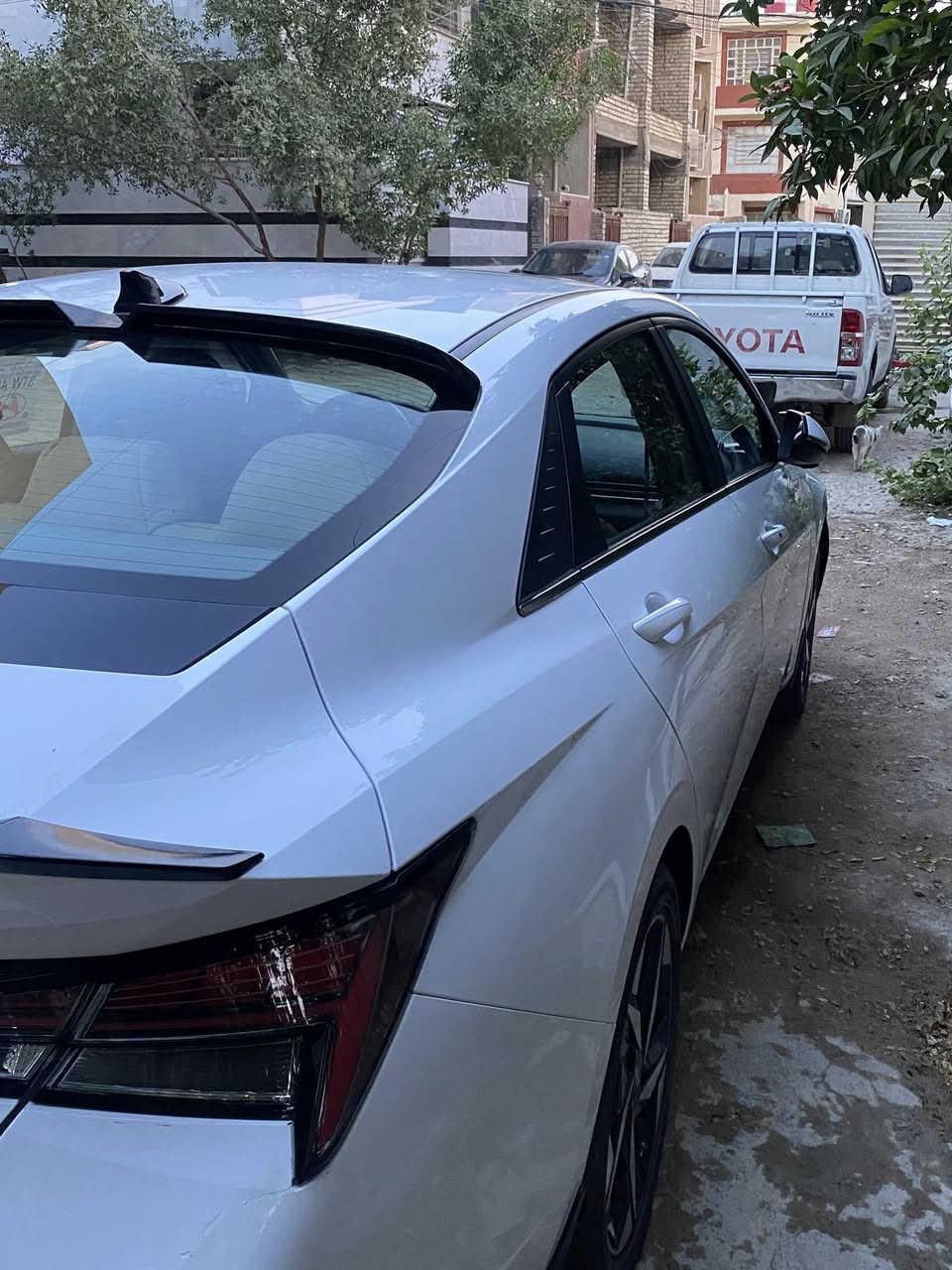 السلام عليكم
النترا 2023 خليجي كوري
محرك 2000دوش
كيرAT المرغوب
فول مواصفات
بصمه
فتحه
تشغيل عن بعد
حساسات امامي خلفي
رادارات
نظام تشغل كامرات
لايت زنون
تبريد قطعتين
3 انظمة قياده
شاشه كار بلي
تحكمات
ماشيه 69الف
بيها فقط شبر صبغ بالبنيد الباقي كله مكفول
كير محرك مكفول
تخم تاير جديد
رقم اربيل سنويه ب اسمي تحويل ثاني يوم
السياره كلش جديده 
السعر173 وبيها مجال بسيط
مكاني بغداد الاعظميه
***********
