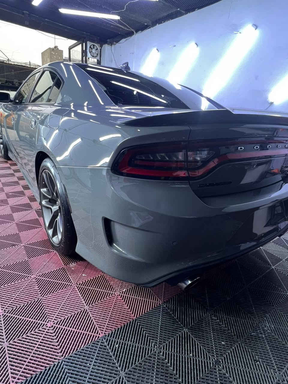 جارجر اسكات باك فول بيه قطع صبغ بيع سريع محتاج ألون سمنتي موديل 2023 بدون رقم 
السعر 190
***********
