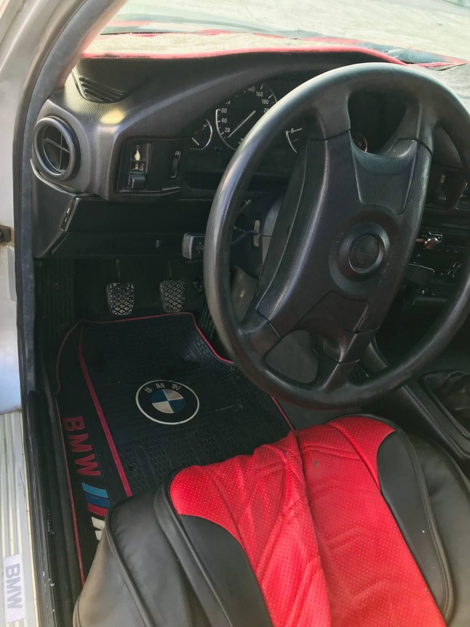 السلام عليكم
٥٢٠ صل كير محرك عربانه ٥٢٥ تخم تاير تبريد محرك مكفول صدر جديد سياره ربع ماذب عليه صبغ بدون ضربه ولاخياس دكت جاكوج مابيه موديل ٩٤ السعر ٦٠ مكاني واسط الصويره ***********
