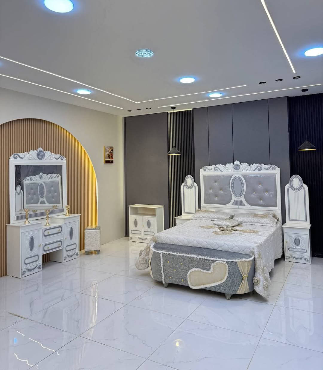 غرفة اخشاب  بسعر خاص 🔴

تخفيض جاهز للحجز 🔥

🔅تفاصيل الغرفة ....
صاج خارج ٤ملم ام دي اف 🔺
وداخل صاج ٣ملم 
صبغ مرمري درجة اولى 

عدد القطع  ٧ قطع 😍
🔺1 //جرباية  قياس  ١٦٠ × ٢٠٠ 
🔺//ميز جانبي ايسر قياس ٥٠
🔺2// وميز  جانبي  قياس ٥٠
🔺3// زاوية ارتفاع مترين عرض ٨٠
🔺4// وميز بلازمه  
🔺5//وميز مراية ارتفاع مترين عرض ١٢٠
🔺6// وكنتور ٦ باب  ارتفاع مترين و١٥ طول ٣ متر و١٥
القطعه الثامنه حسب طلب الزبون 
الشازلون العادي 50 الف 
الشازلون المخزن 75 الف 

الاستفسار اكثر خاص


**إذا كنت صاحب هذا الإعلان وتريد حذفه لأي سبب، رجاءا أرسل رسالة إلى الدعم الفني**