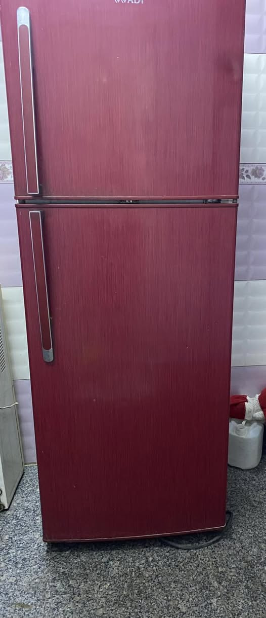 السلام عليكم عندي ثلاجتين الماروني 24 قدم مابيها شيء بس مجموعه نضيفه والماطور شغال والكشر نضيف والبيضه  19 قدم شغاله مابيها شي الوحده 100 الف وبيها  مجال مكاني الامين الثانيه سكينه الزراعي شارع المكاتب


**إذا كنت صاحب هذا الإعلان وتريد حذفه لأي سبب، رجاءا أرسل رسالة إلى الدعم الفني**