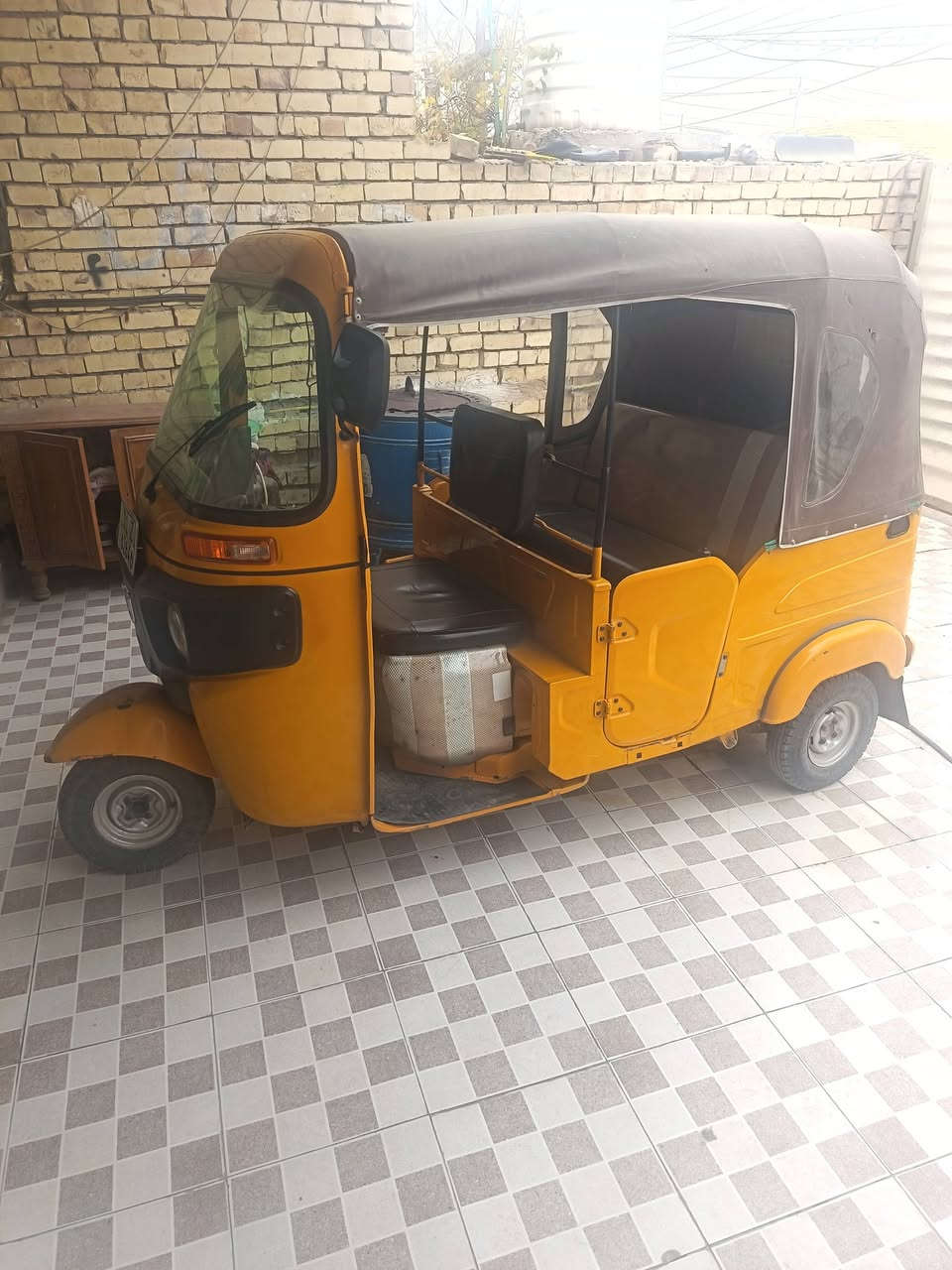 سلام عليكم تكتك للبيع موديل 2022 شرط بسمي رقمه بغداد مكاني بغداد رقمي ***********
