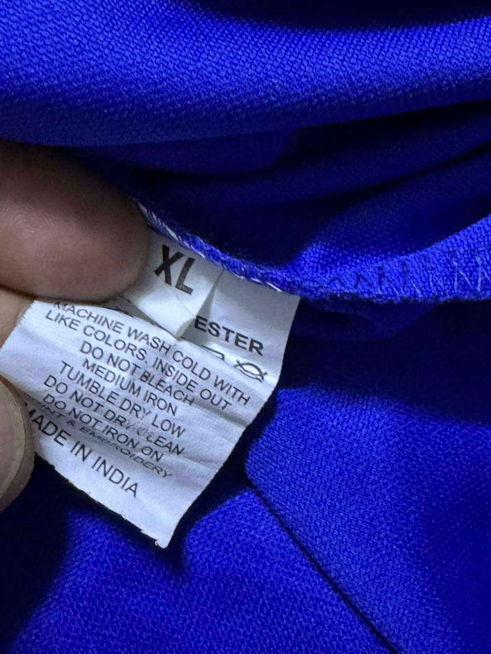 تحفه من بوما 
تعاون فيراري 
قطعه اصليه 
قياس XL
العرض 55


**إذا كنت صاحب هذا الإعلان وتريد حذفه لأي سبب، رجاءا أرسل رسالة إلى الدعم الفني**