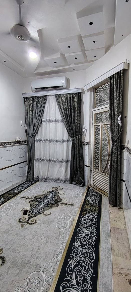 سلام عليكم بيت رقم معامله كامله توقيع وزير  مساحة 100متر بناءجديد 2023 مكان حي النداء قرب حسينية الامام حسين عليه السلام، ،،،استفسار اتصال على رقم ***********..
