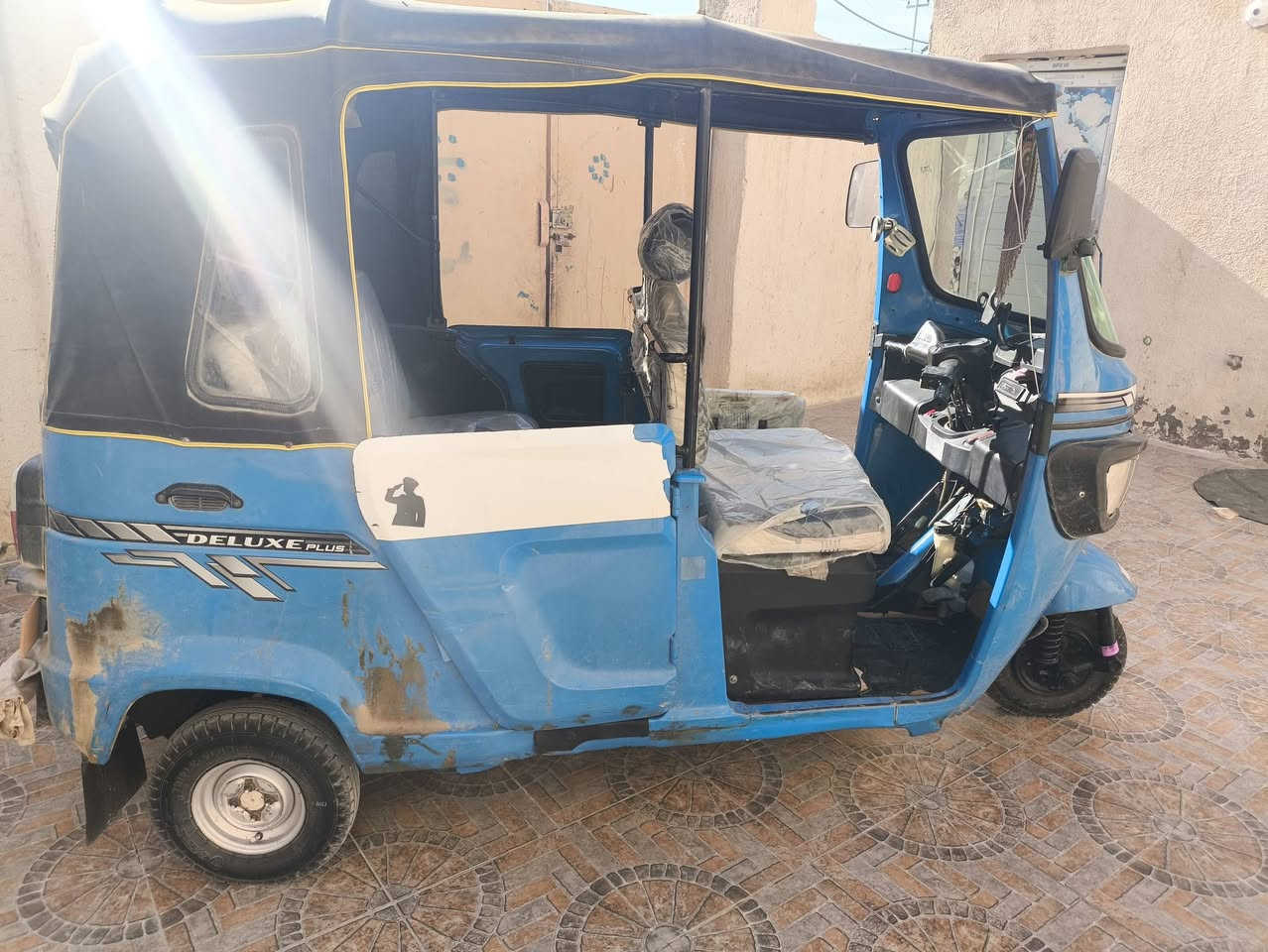 سلام عليكم تكتك للبيع 22كفاله عامه مكان قلعه سكر
7800 
***********
