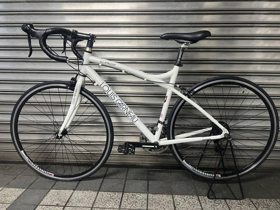 السلام عليكم
درآجه رود مآركَه للبيع

LOUIS GARNEAU النوعيه

بدآلآت السرعه 2x7

فول المنيوم خفيفه جداً

الكَير لعاب حديث

سستم شيمانو

كَلها مختمه وغرآضه آصليه

فريم عآلي القيآس XL

ويآلة Zoom طبقتين

السعر 280 آلف وبيها مجال

الرقم ***********
