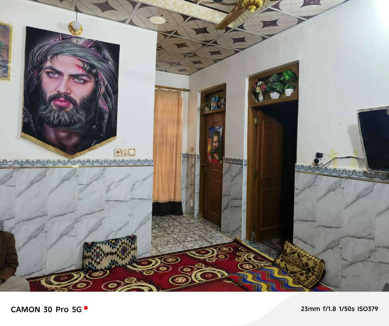 يالله م 200متر للبيع حي نداء قريبه عل موال لاميرات شارع 60العرضي مال جناي
عدد لغرف3
🛀حمام داخلي وخارجي 
سعر 140وبي مجال 
لاستفسار ***********
