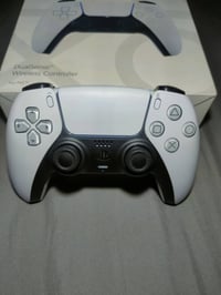 جوستك PS4 بشكل جوستك PS5 كوبي كلش نظيف للبيع للتواصل واتساب 0773670466...