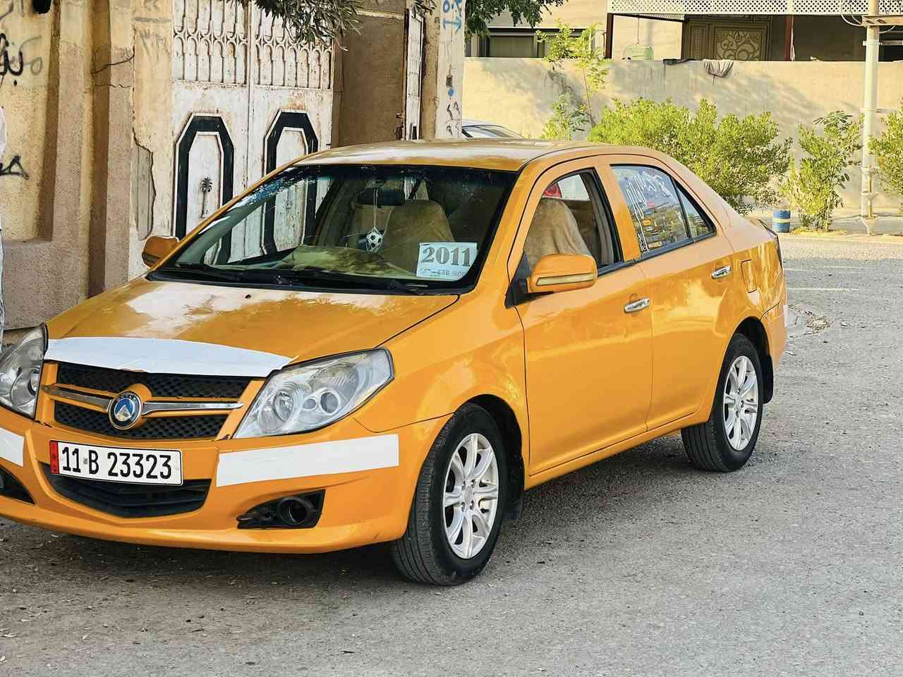 سياره جيلي كير عادي موديل 2011
نضافه فول رقم بغداد مكان كركوك رقم ***********
