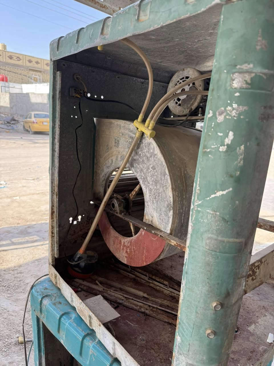 البيع شغاله سرعتين بدون بيبان سعره ٥٠ وبيه مجال


**إذا كنت صاحب هذا الإعلان وتريد حذفه لأي سبب، رجاءا أرسل رسالة إلى الدعم الفني**