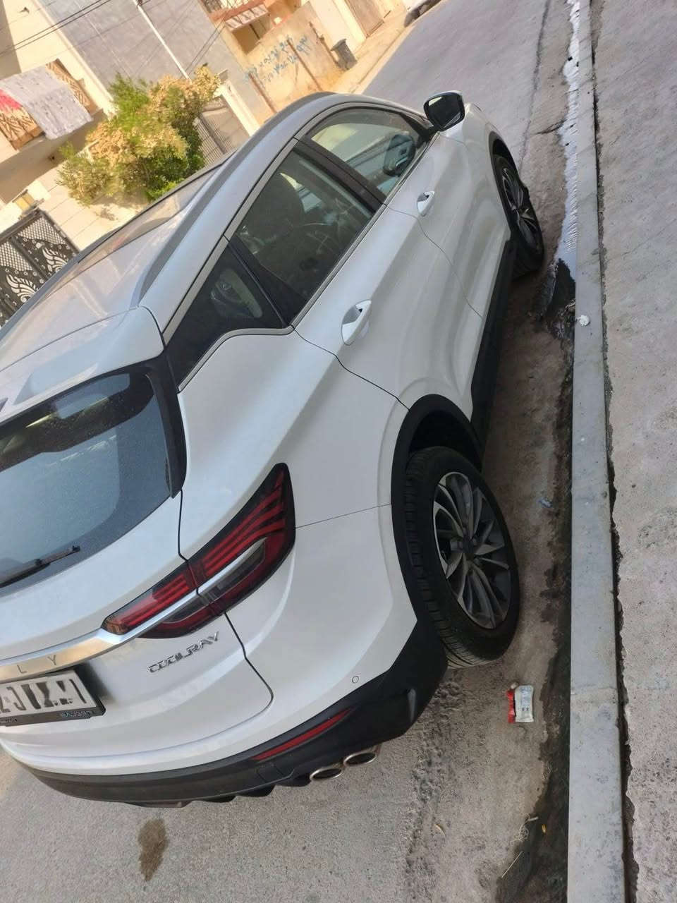 فول موصفات 
١/١ 
بريك بصمة 
شغال 
سماعات سوني 
بانوراما 
كشن جلد 
كير محرك بشرط 
ضمان شركة باجكر 
سيارا بدون صبغ 
بدون اي ملاحظة 
بنسبة سعر ١٣٠ بيها مجال بسيط 
عنوان اربيل 
*********** أربيل, العراق
