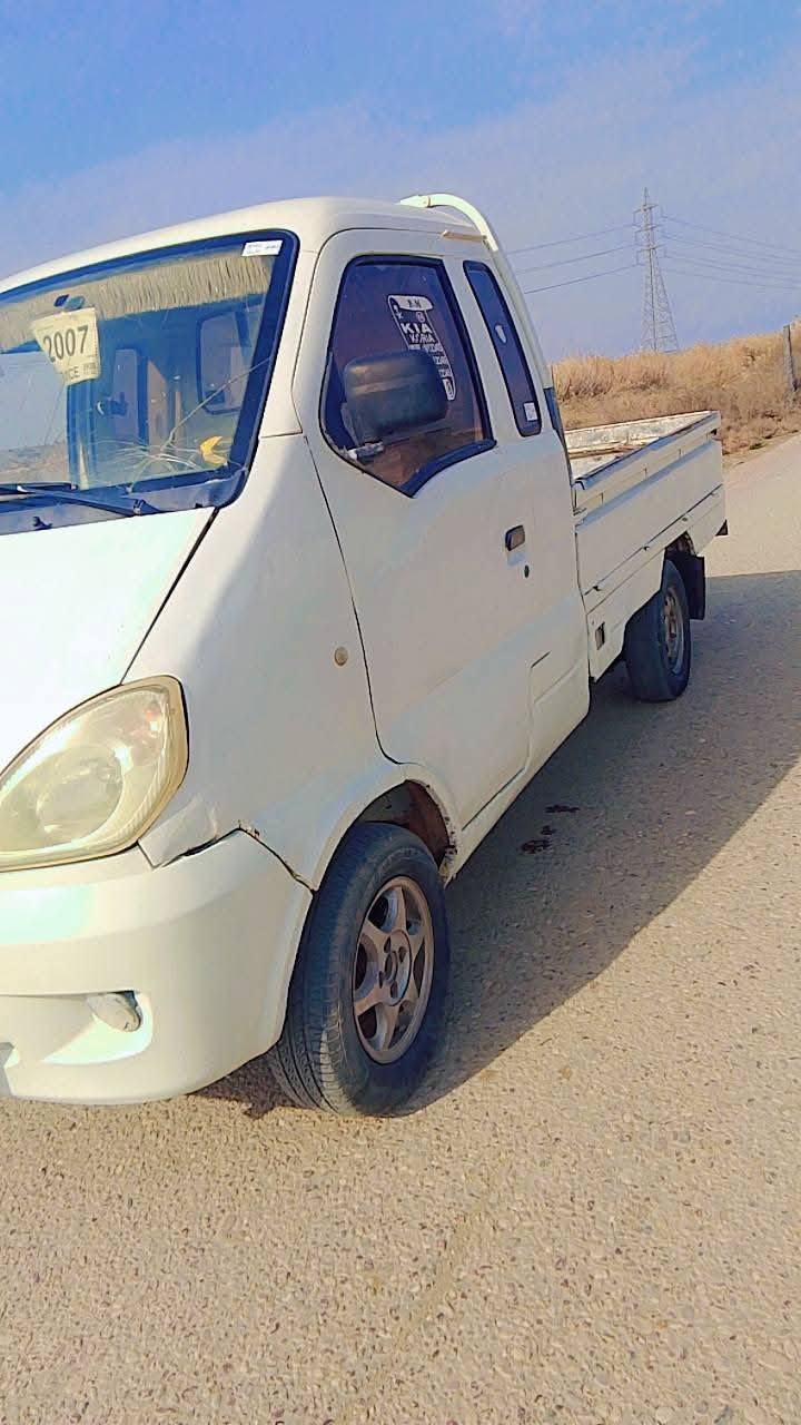 السلام عليكم شباب سياره للبيع 2007 سعر 15 مكان سامراء***********
