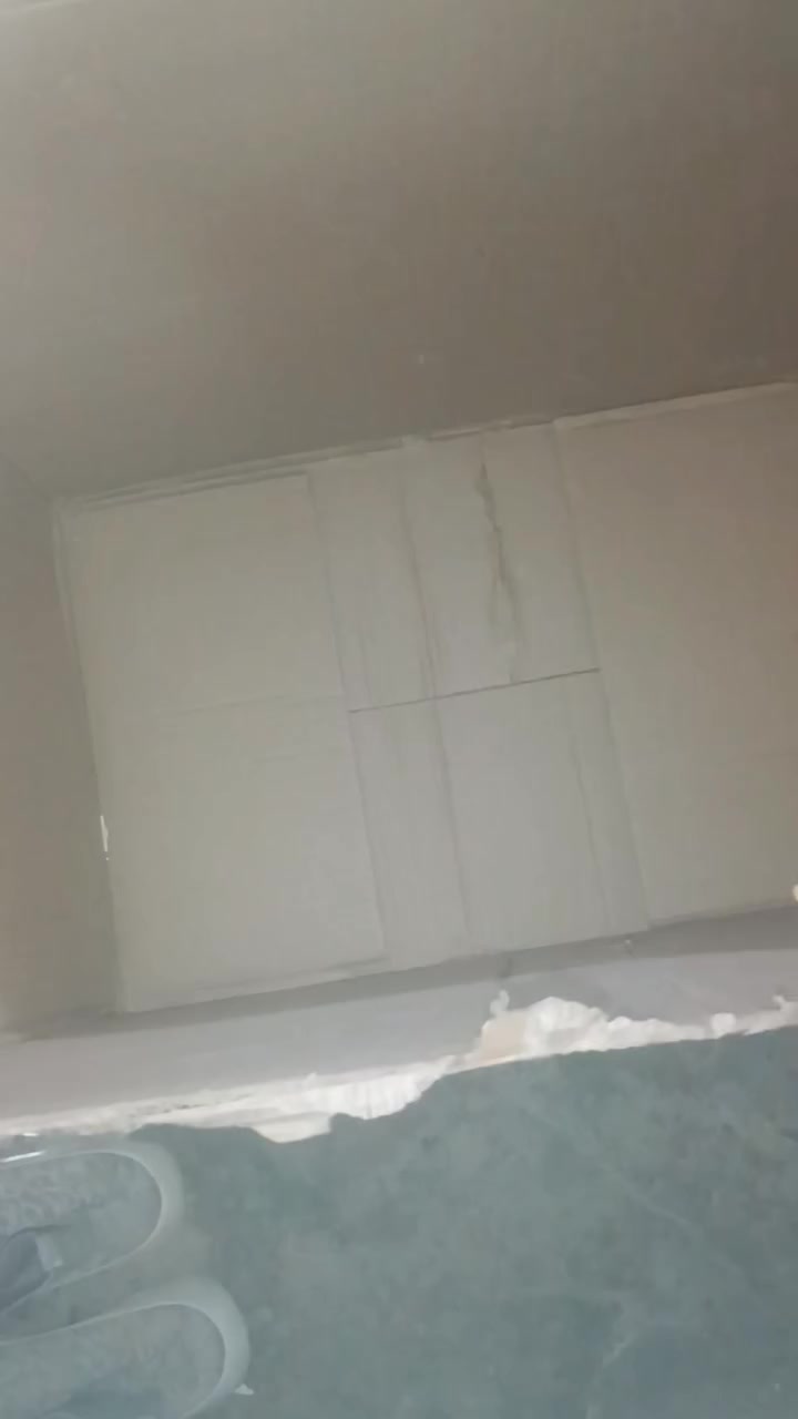 السلام عليكم شلعه للبيع كله امزون ماكو تجاري والله اخذت الكيلو 10 او محتاج اريد ابيع اعله سعر ابيع متواجد عل خط *********** انطيني سعر بال يرضه الله او بال عافيه
