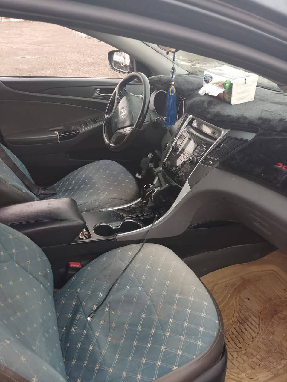 السلام عليكم من رخصه الادمن سوناتا موديل جديد 2011 وارد امريكي مكينه جيدي اي مكان الحسينيه الراشديه سعر  75. للاستفسار ***********
