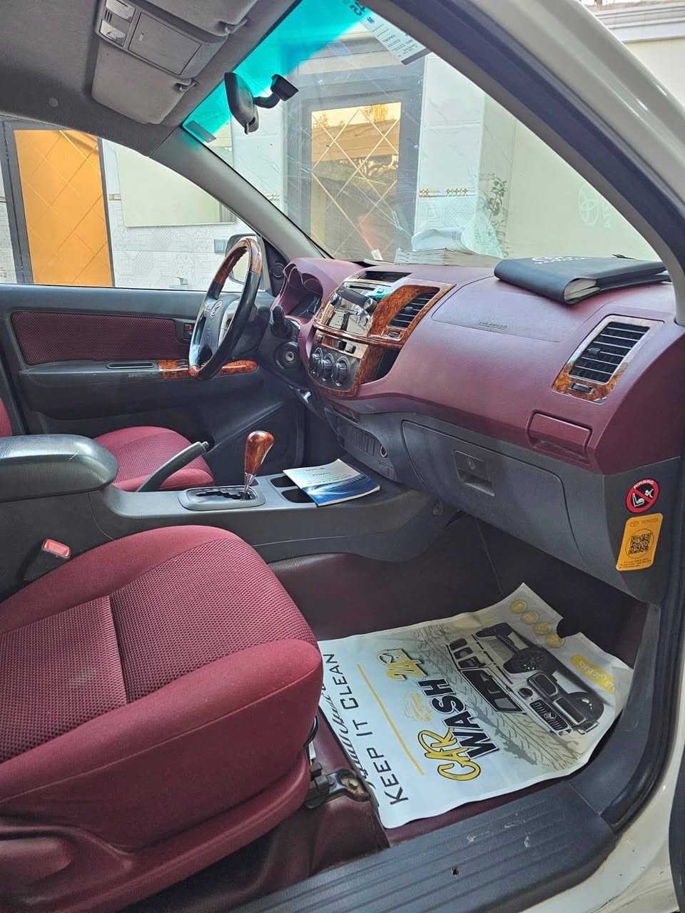 سلام عليكم عندي سياره البيع بيكم موديل 2014 رقم بغداد دولي جديده كير واتماتيك مكفول كفاله عامه ماشيه 100 ألف تحويل مباشر سياره كوتي شاصي 19 عنوان بغداد ولشراي يتصل على رقم ***********
