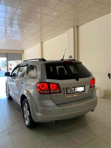 دوج جورني موديل 2011 مواصفات SXT
3قطعه و نيف صبغن بي داخلي و بي دوسه و بي دكمه
پيش و پاش كبسن ايرباك شرتن نه فه بينه . مه كينه 6 بستن
گير و مه كينه و تبريد شرتن مه كينه نه فه كريه ب شرته
مواصفات ( 3 مقعدي+بصمه+تبريد مركزي+مانع انزلاق)
سياره يا ل زاخو تحويل شرته
سعر:103$ ورقه و مجال 
رقم تلفون كورك+وتس اب: *********** زاخو
