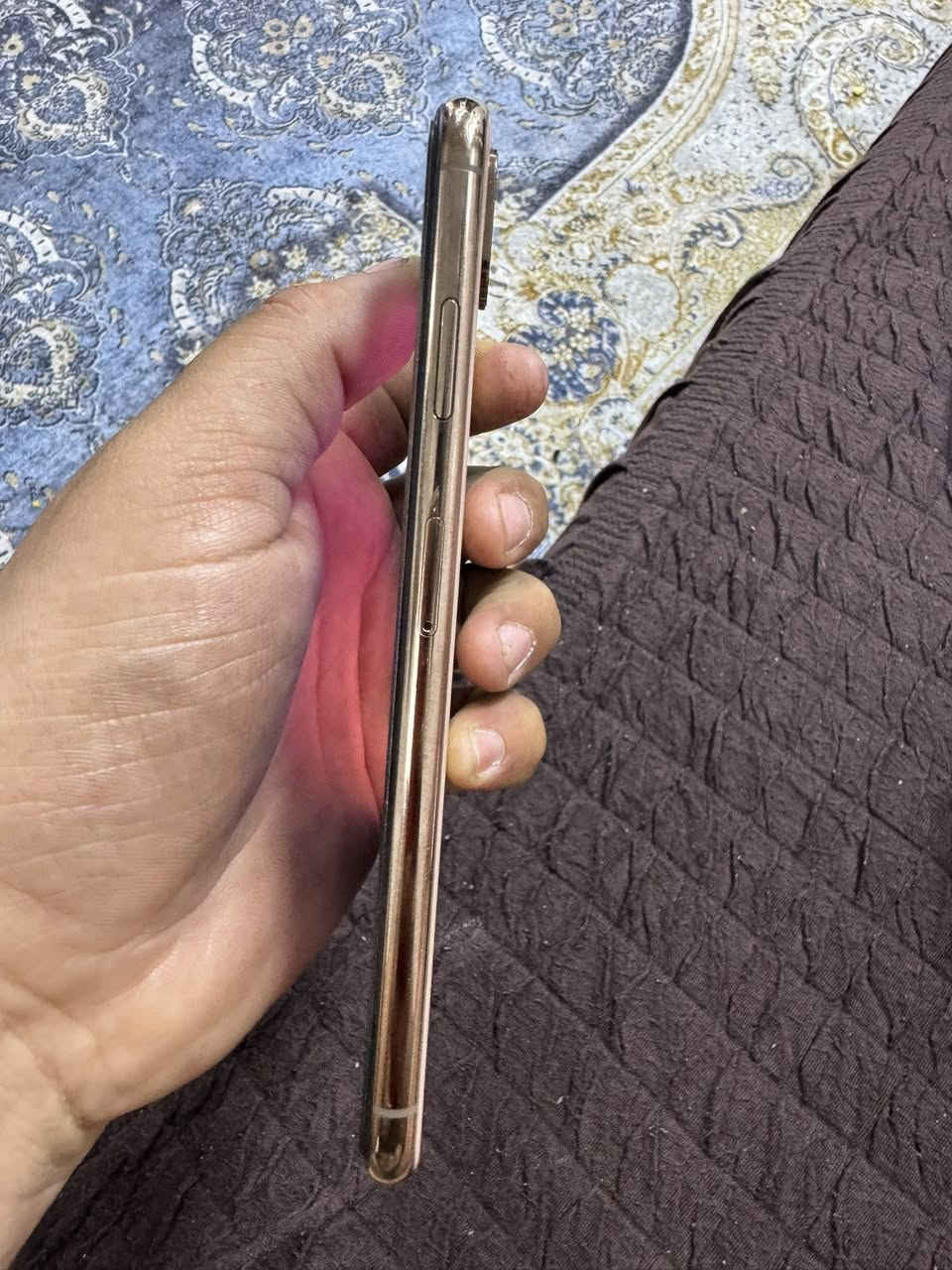 اكس ماكس
كله بلادي زلع مابي 
بس مبدل بطاريه اصليه 
كله شغال بلادي 
200 وبي مجال 
بغداد الكفاح موجود خاص 
*********** بي وتساب
