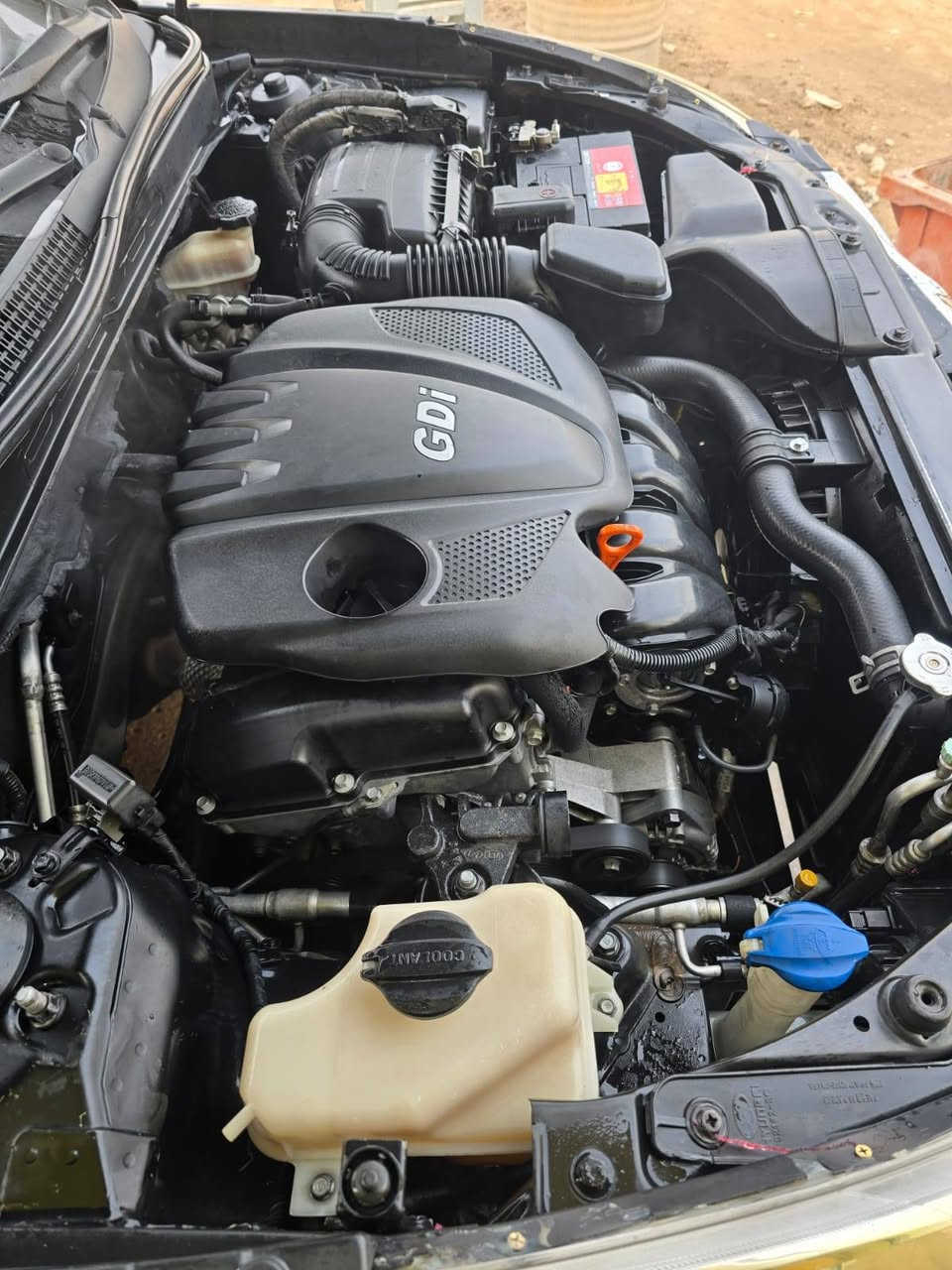 سوناتا 2012 فول مواصفات 1/1 لمتد شاشه كامره بلادي ويل كب 5 رقم اربيل وكاله او مداور توها صاعده هزه سياره جديده ماشيه 128 ميل جديده بمعنى الكلمه مكينه وكير وحداديه ع شرط  تخم تاير جديد صار اسبوع مكفوله من كلشي عدا جاملغ خلفي مصبوغ نص السعر 115وبيها مجال بسيط كلش للاستفسار ***********/*********** مكان نجف شارع المطار النجف, العراق
